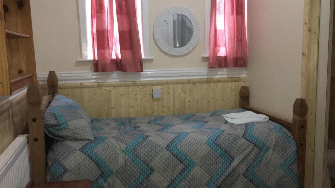 Готель Lennard House Фолкстон Екстер'єр фото
